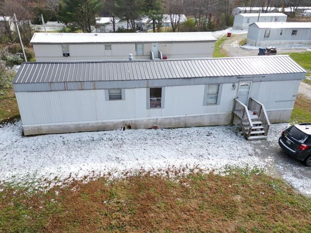 83,90,106,111,118,127,132 Maverick Drive 1-10, London, KY 40744