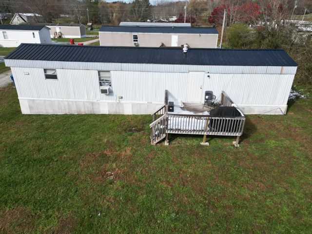 83,90,106,111,118,127,132 Maverick Drive 1-10, London, KY 40744