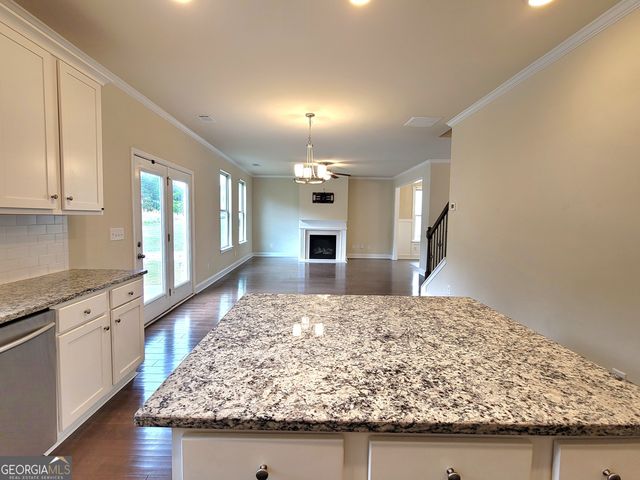 542 Hinton Farm Way, Dacula, GA 30019