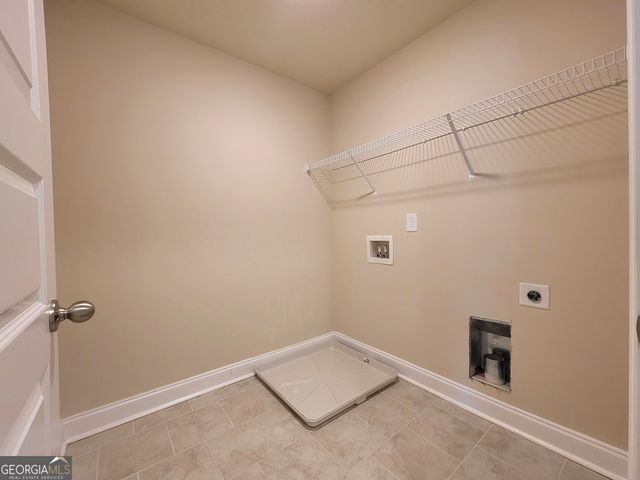 542 Hinton Farm Way, Dacula, GA 30019