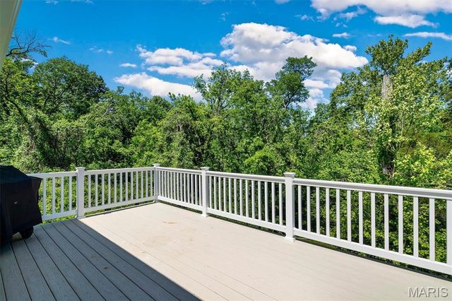 5615 Chalet Manor Court, St Louis, MO 63129