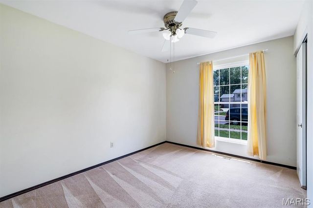 5615 Chalet Manor Court, St Louis, MO 63129