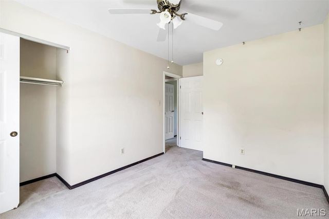 5615 Chalet Manor Court, St Louis, MO 63129