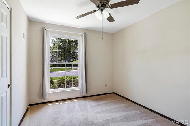 5615 Chalet Manor Court, St Louis, MO 63129