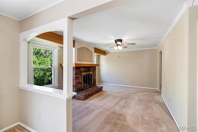 5615 Chalet Manor Court, St Louis, MO 63129