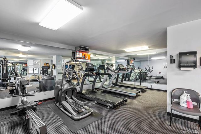 220-55 46th Avenue 5A, Bayside, NY 11361