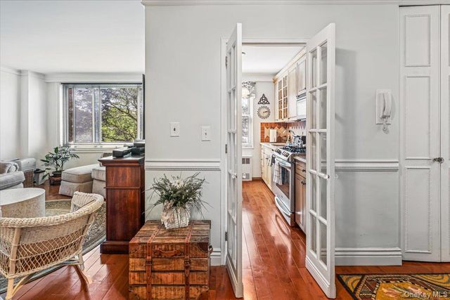 220-55 46th Avenue 5A, Bayside, NY 11361
