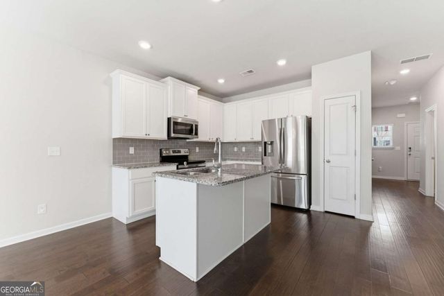 3410 Highbury Way, Lithonia, GA 30038