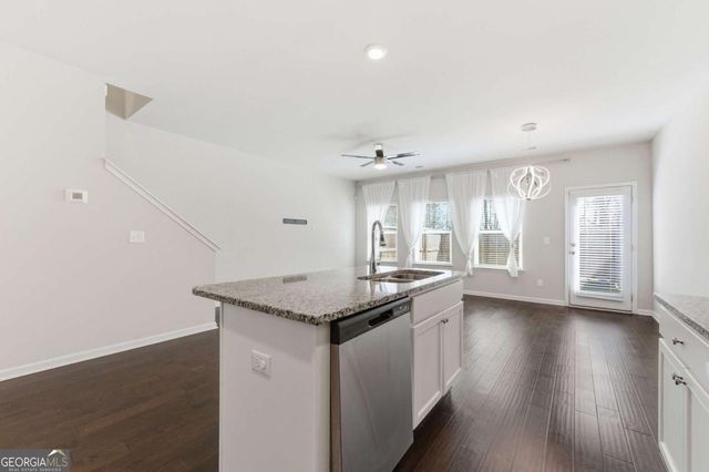 3410 Highbury Way, Lithonia, GA 30038