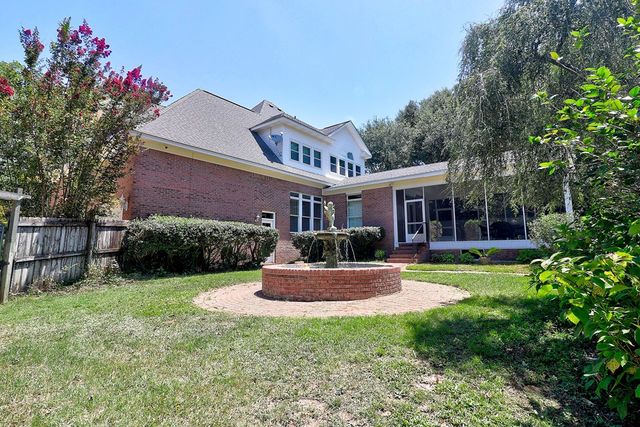 221 Asphodel Drive, Dothan, AL 36303