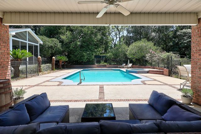 221 Asphodel Drive, Dothan, AL 36303