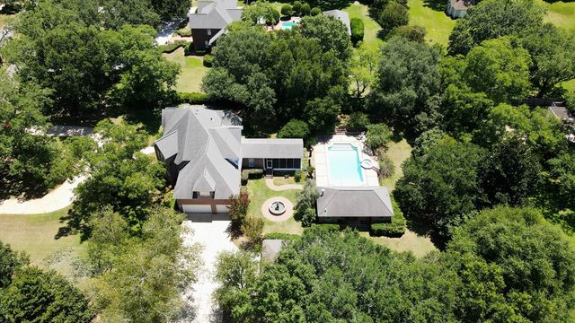 221 Asphodel Drive, Dothan, AL 36303