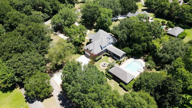 221 Asphodel Drive, Dothan, AL 36303
