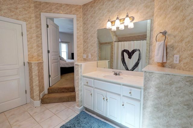 221 Asphodel Drive, Dothan, AL 36303