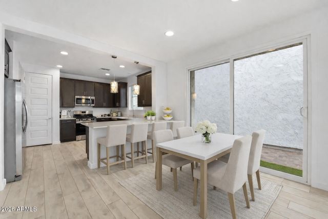 8336 E Petterson Avenue, Mesa, AZ 85212