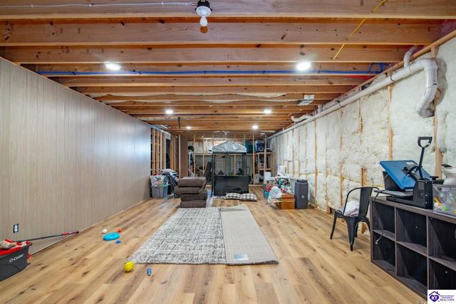 26 Whistling Oaks Boulevard, Glendale, KY 42740