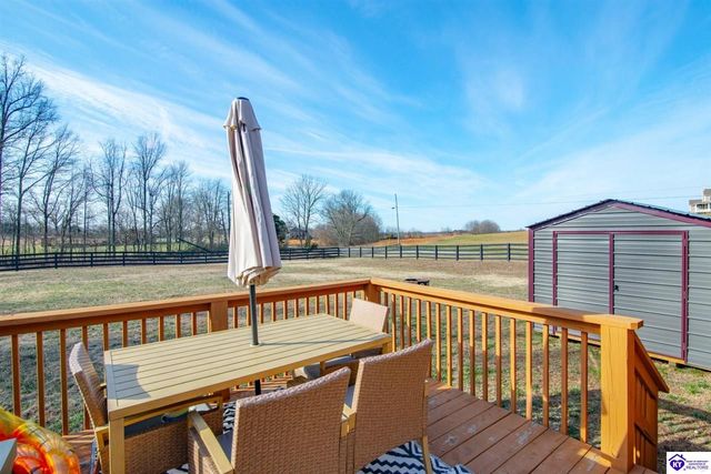 26 Whistling Oaks Boulevard, Glendale, KY 42740