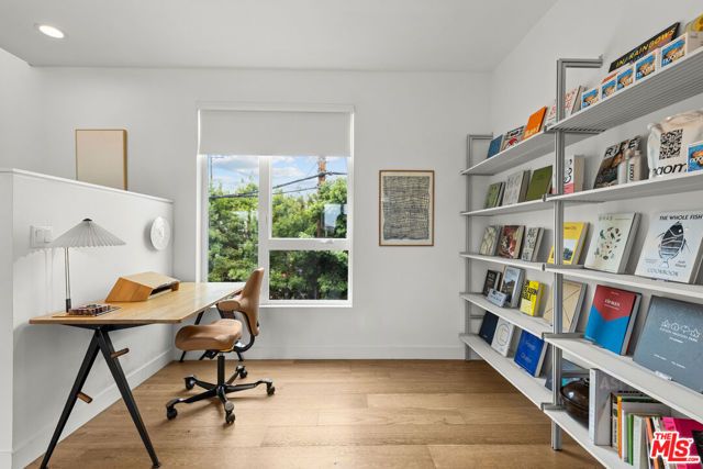 11724 Culver Boulevard 10, Los Angeles, CA 90066