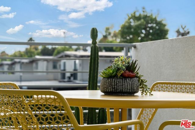 11724 Culver Boulevard 10, Los Angeles, CA 90066