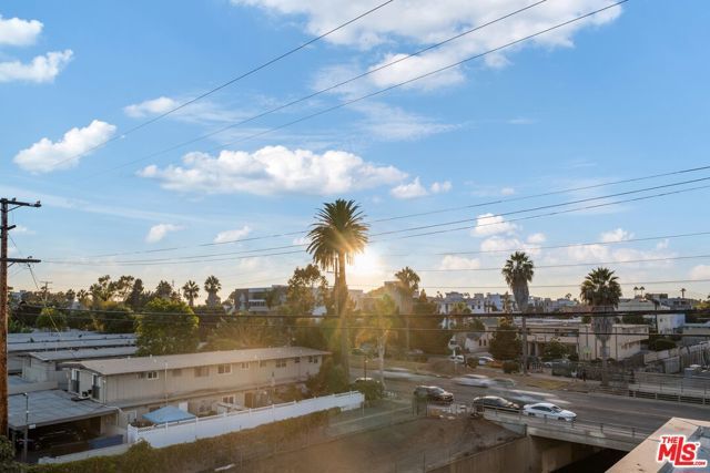 11724 Culver Boulevard 10, Los Angeles, CA 90066