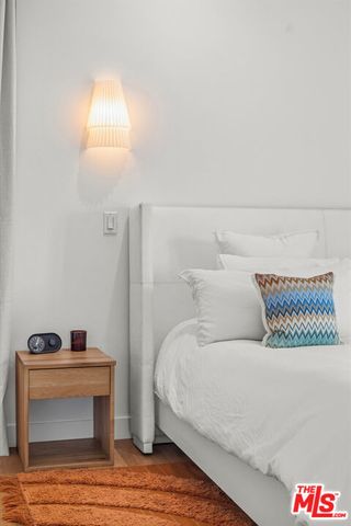11724 Culver Boulevard 10, Los Angeles, CA 90066