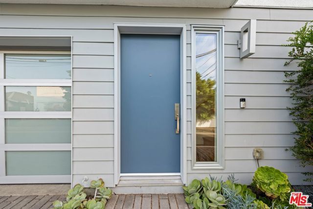 11724 Culver Boulevard 10, Los Angeles, CA 90066