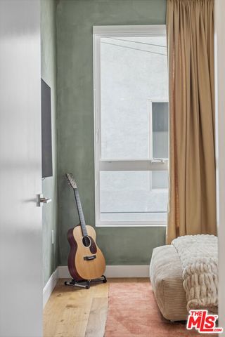 11724 Culver Boulevard 10, Los Angeles, CA 90066