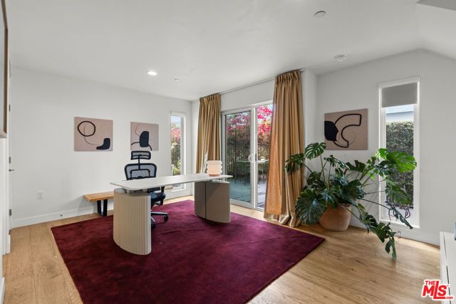 11724 Culver Boulevard 10, Los Angeles, CA 90066