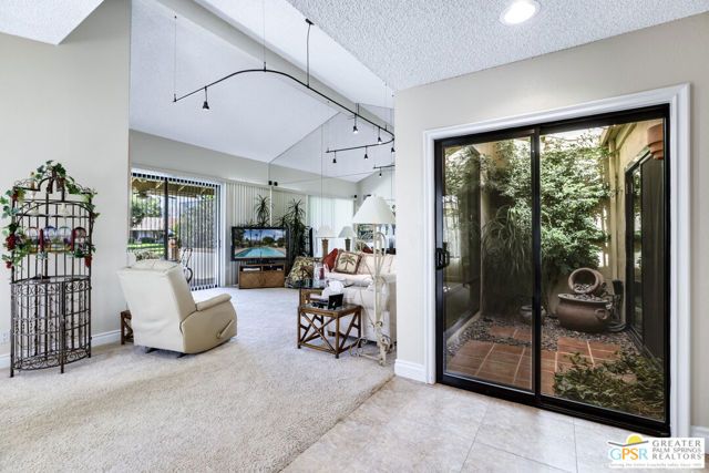 223 SERENA Drive, Palm Desert, CA 92260
