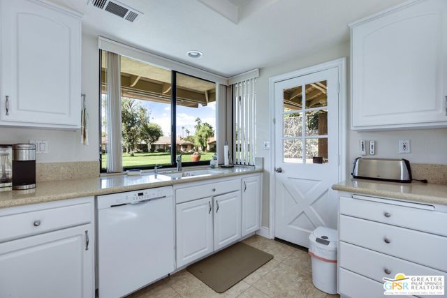 223 SERENA Drive, Palm Desert, CA 92260