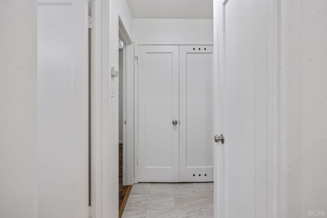 1138 W Lansing Way, Fresno, CA 93705