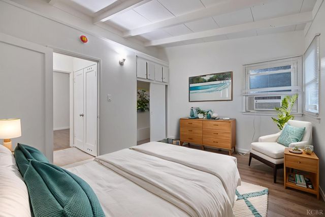 1138 W Lansing Way, Fresno, CA 93705