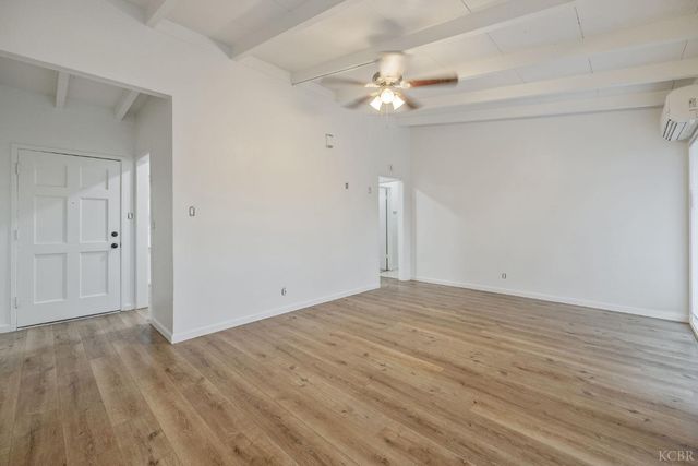 1138 W Lansing Way, Fresno, CA 93705