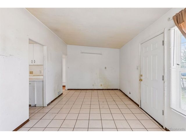 1631 W Hoye Pl, Denver, CO 80223