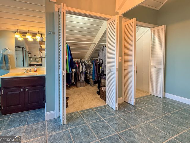 213 Matterhorn Drive, Sautee Nacoochee, GA 30571