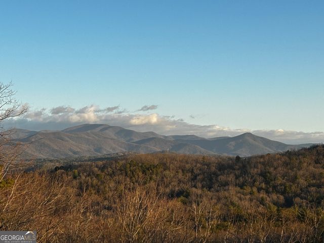 213 Matterhorn Drive, Sautee Nacoochee, GA 30571