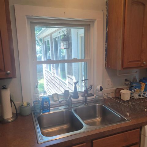 32 Chadwick Avenue, Hyannis, MA 02601