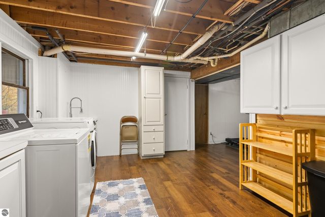 1179 N 4 Mile Road, Traverse City, MI 49696