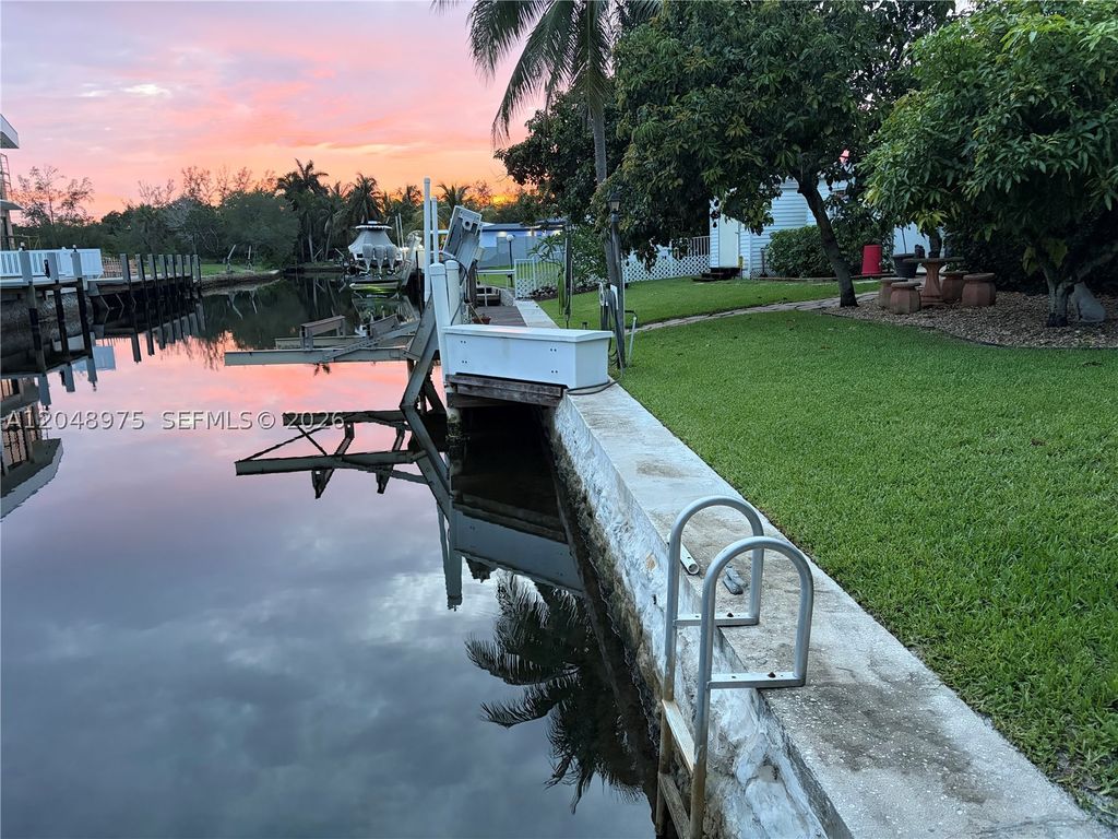 Image 13 of property listing at 1401 Argonaut Isle, Dania Beach, FL 33004