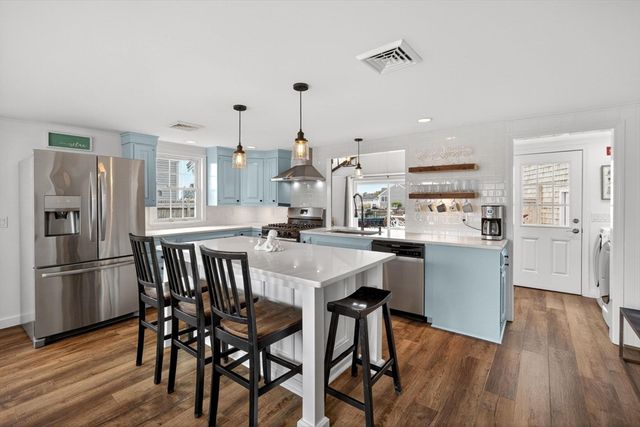 3 Wendy Way, Dennis, MA 02670