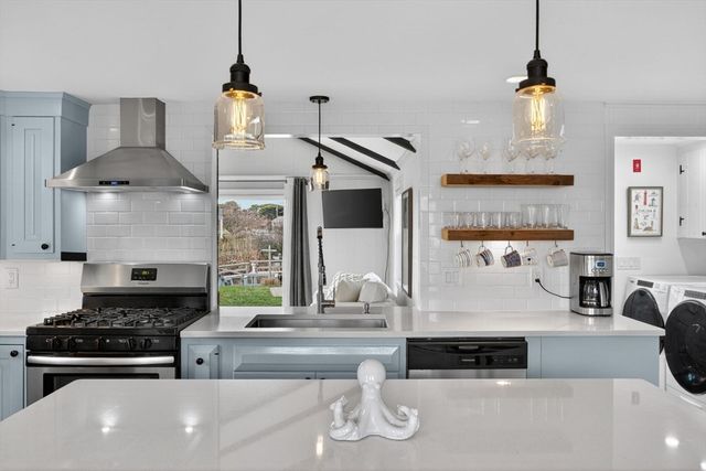 3 Wendy Way, Dennis, MA 02670