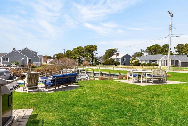 3 Wendy Way, Dennis, MA 02670