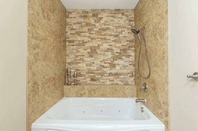 1345 SW 31st Lane, Ankeny, IA 50023