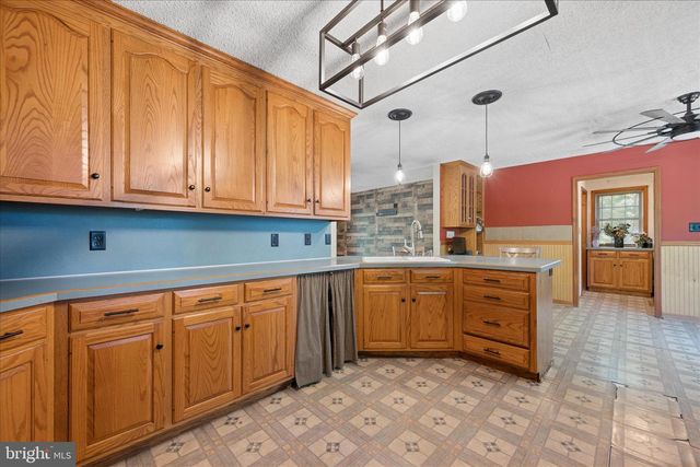 8354 MOUNTAIN LAUREL RD, Boonsboro, MD 21713