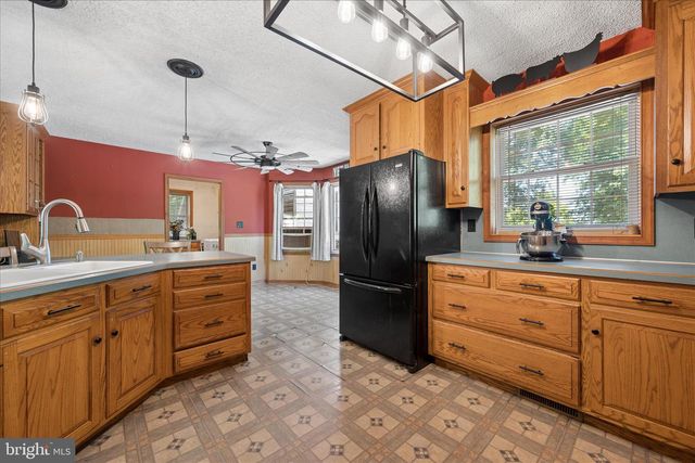 8354 MOUNTAIN LAUREL RD, Boonsboro, MD 21713