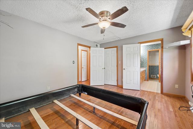 8354 MOUNTAIN LAUREL RD, Boonsboro, MD 21713