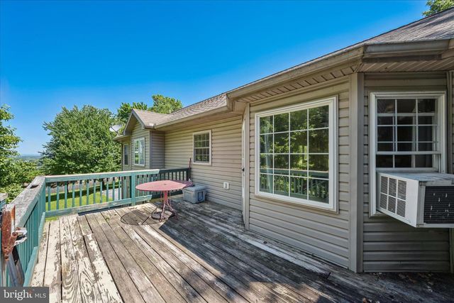 8354 MOUNTAIN LAUREL RD, Boonsboro, MD 21713