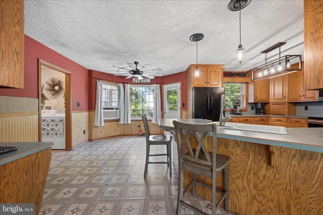 8354 MOUNTAIN LAUREL RD, Boonsboro, MD 21713
