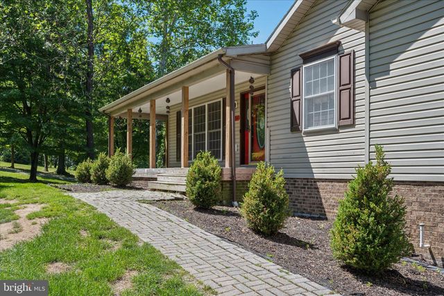 8354 MOUNTAIN LAUREL RD, Boonsboro, MD 21713