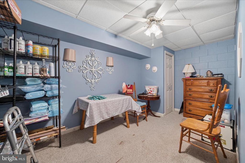 Image 30 of property listing at 8354 MOUNTAIN LAUREL RD, Boonsboro, MD 21713